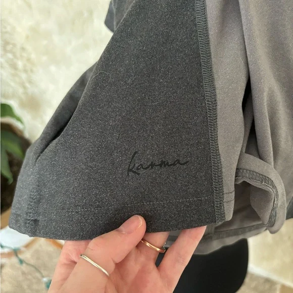 Jacket - Picture 9 of 9